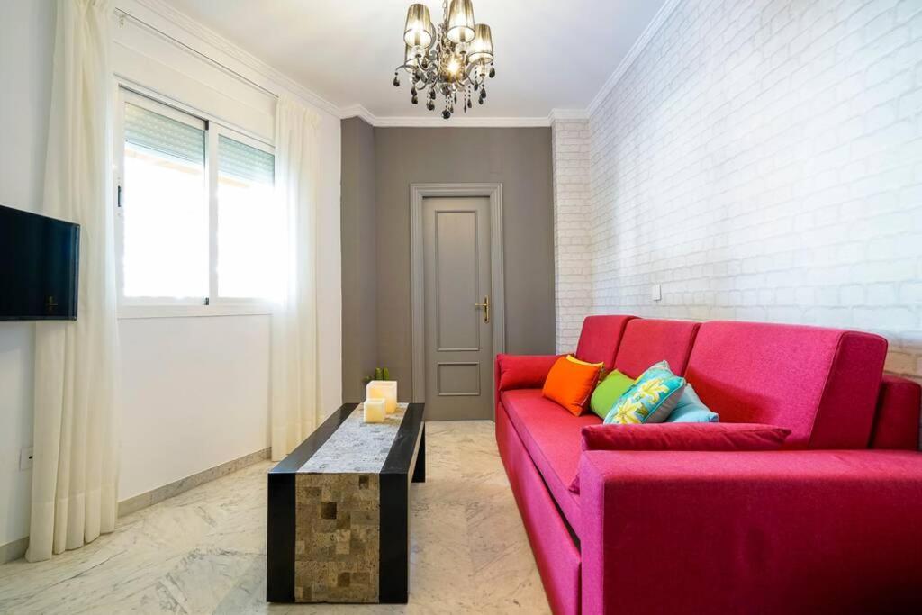 Lovely And Chic Apartment In The Heart Of Севілья Екстер'єр фото